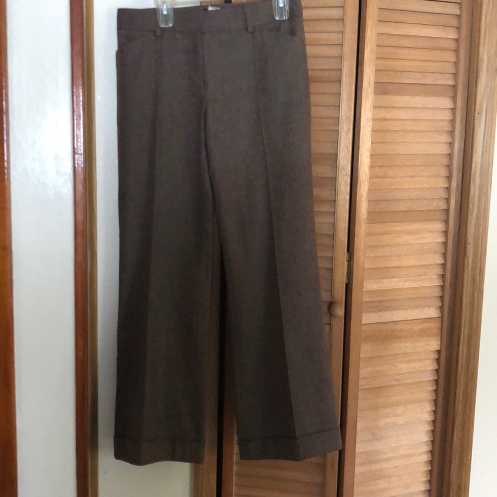 Brown wool pants that are lined